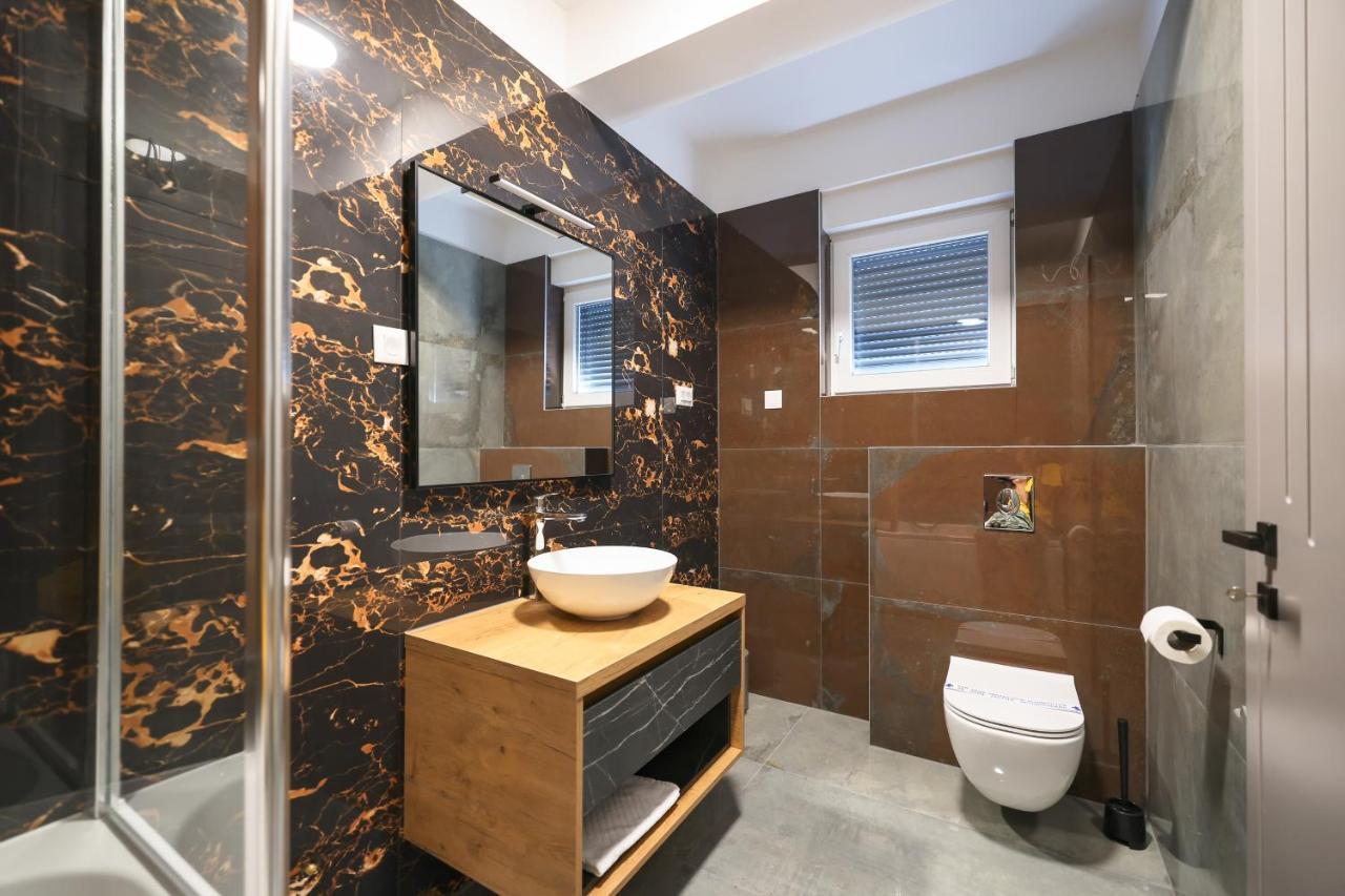 Rhapsody In Green - Luxury Villa In Zadar Crno Esterno foto