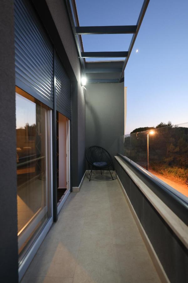 Rhapsody In Green - Luxury Villa In Zadar Crno Esterno foto