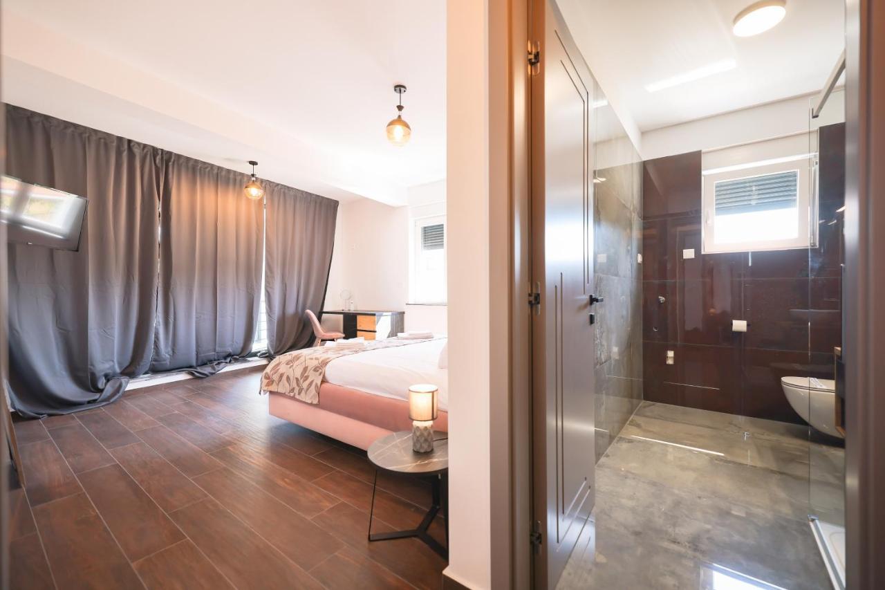 Rhapsody In Green - Luxury Villa In Zadar Crno Esterno foto